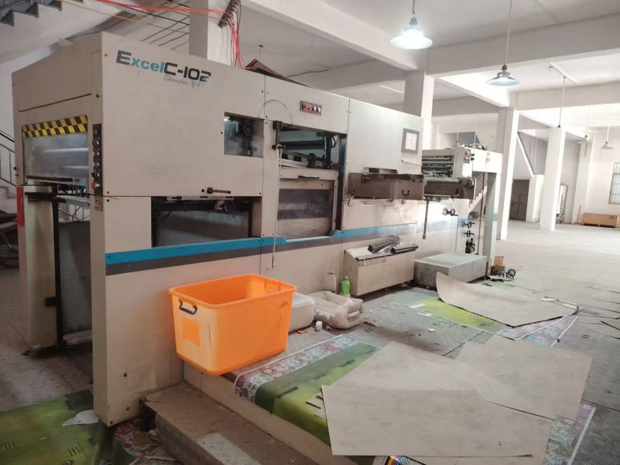 Die cutting Yawa ExcelC-102