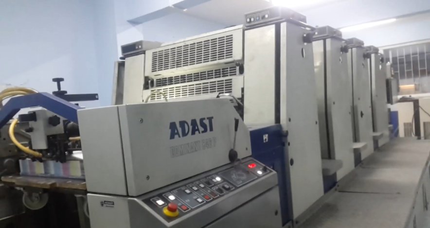 Sheet Fed / Offset Adast Dominant 846