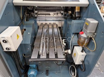 Book Block Production / Sewing Aster ASTRONIC