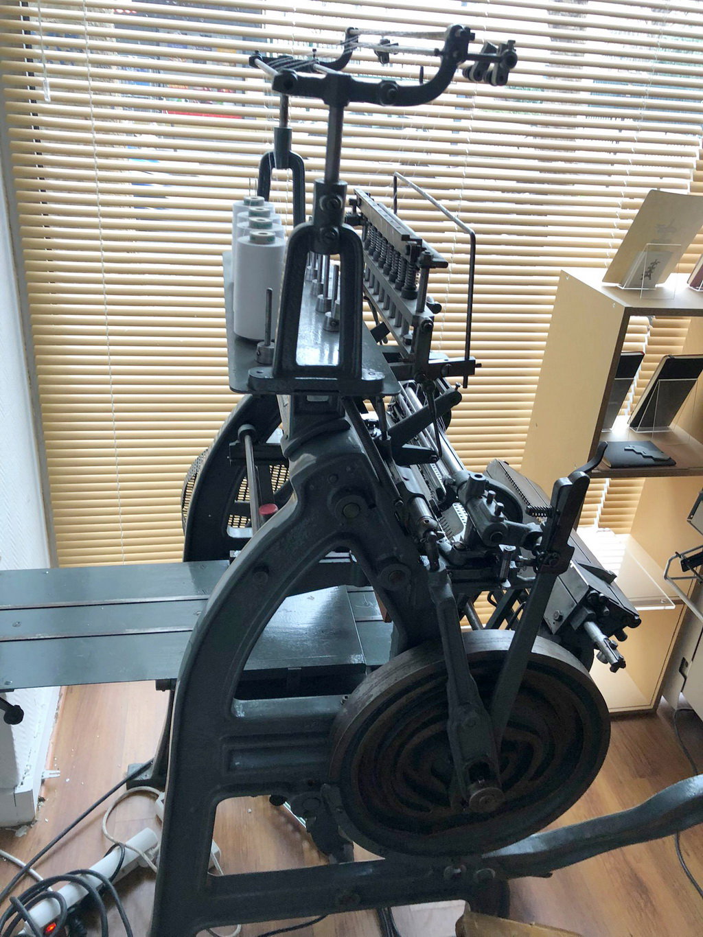Book Block Production / Sewing Muller Martini FK 1-S