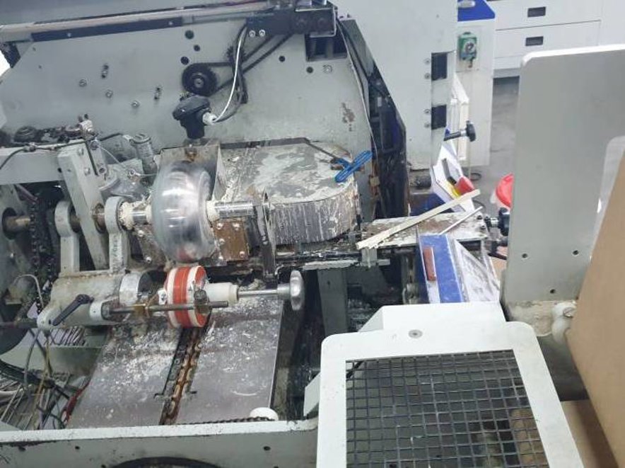 Book cover production Kolbus BF 511