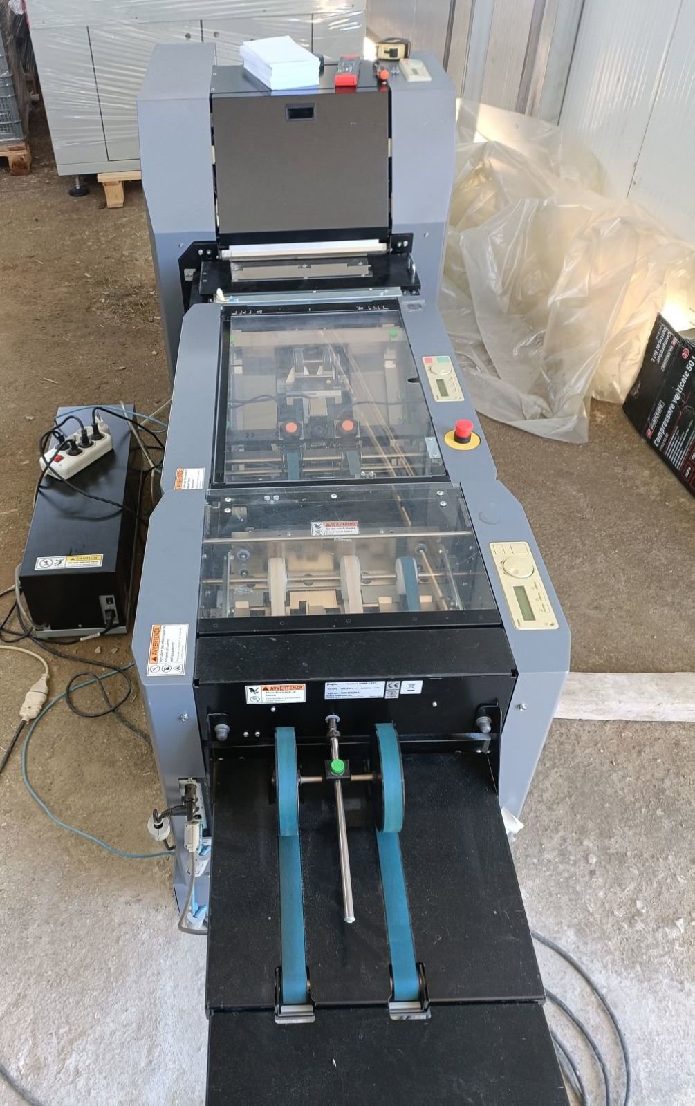 Collator and booklet production Duplo DSF-2000 + DBM-120 S/S + DBM-120T