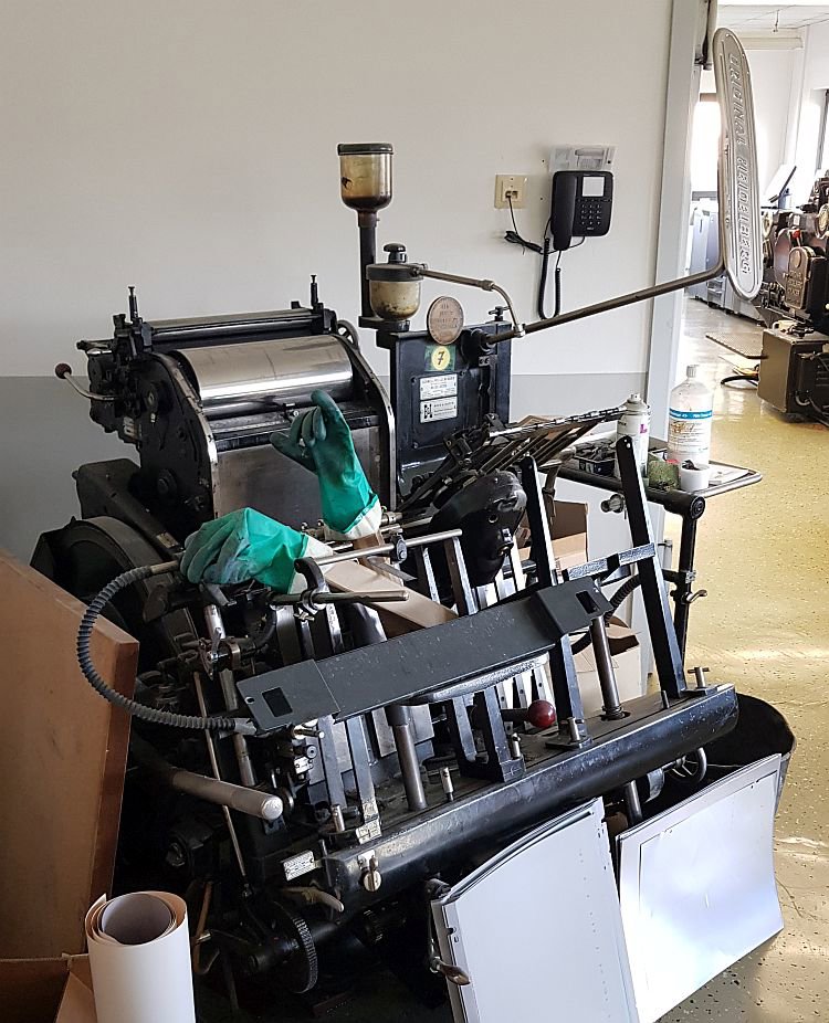 Die-cutters- automatic and handfed Heidelberg OHT-T