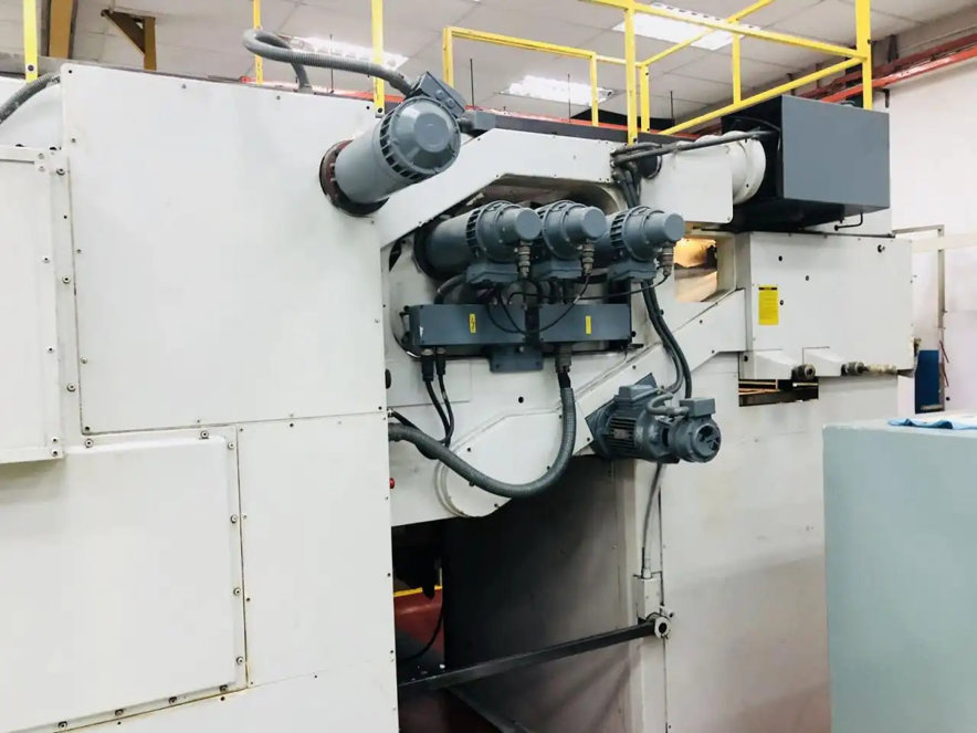 Post Press Bobst SP 126 BMA