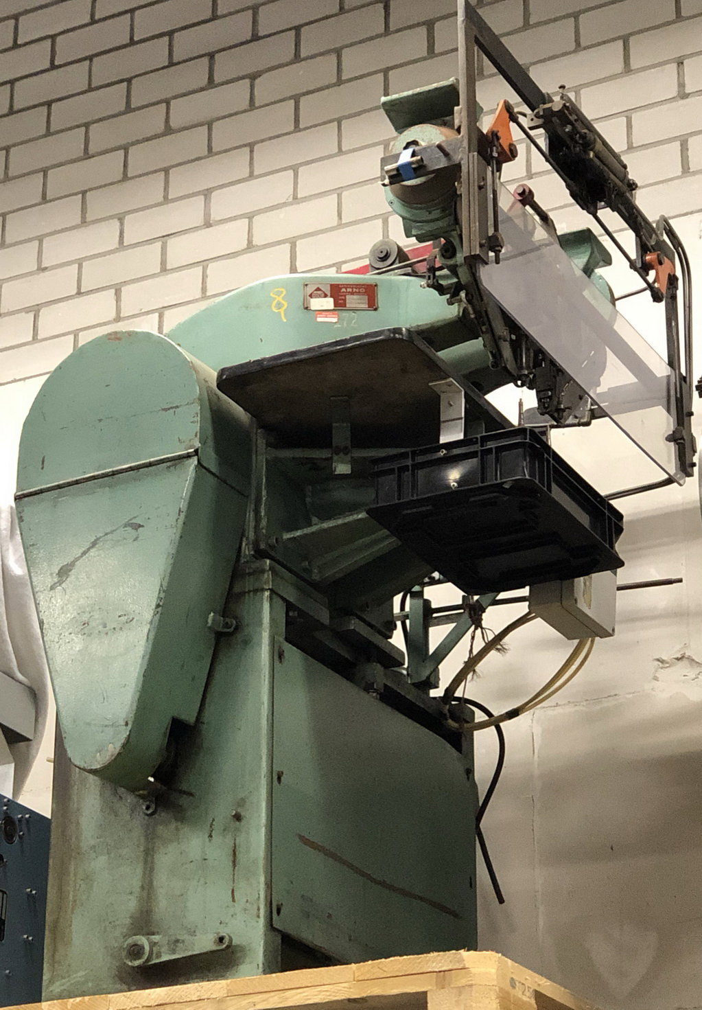 Riveting machines Arno 105