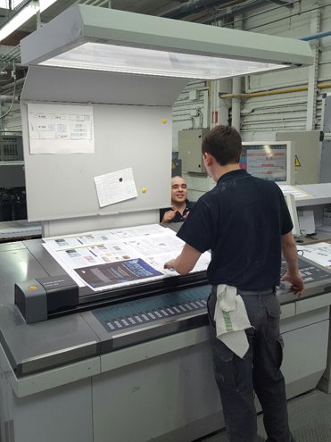 Sheet Fed / Offset Komori Lithrone L-840 P